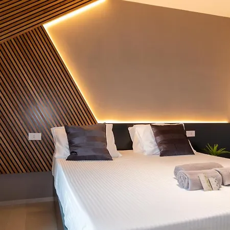 Apartment Attico Leopardi 100 - By Sardinianworld