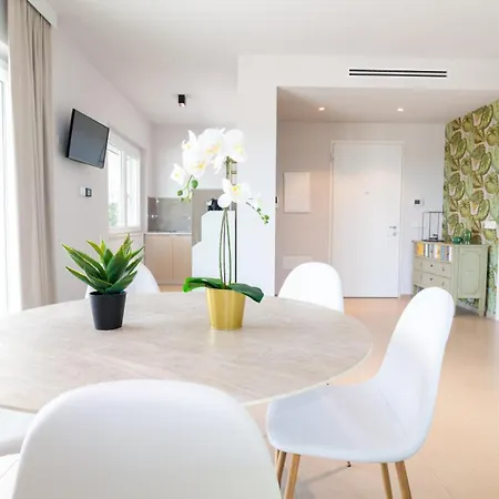 Apartment Attico Leopardi 100 - By Sardinianworld