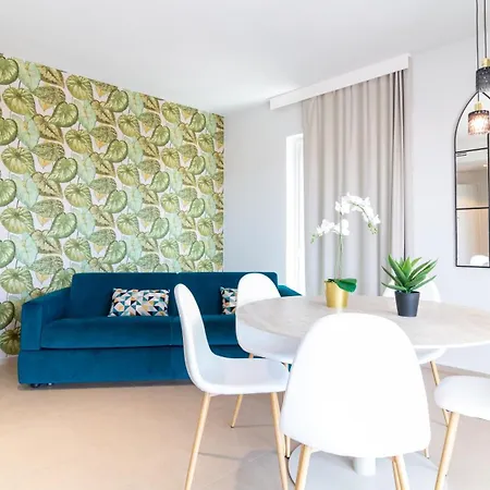Apartment Attico Leopardi 100 - By Sardinianworld Cabras